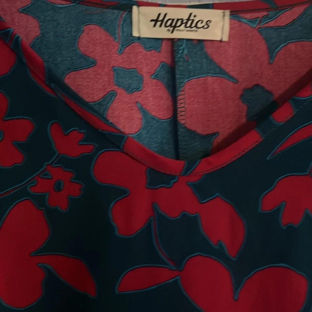 Babydoll Peplum Floral Top - Picture 5 of 6